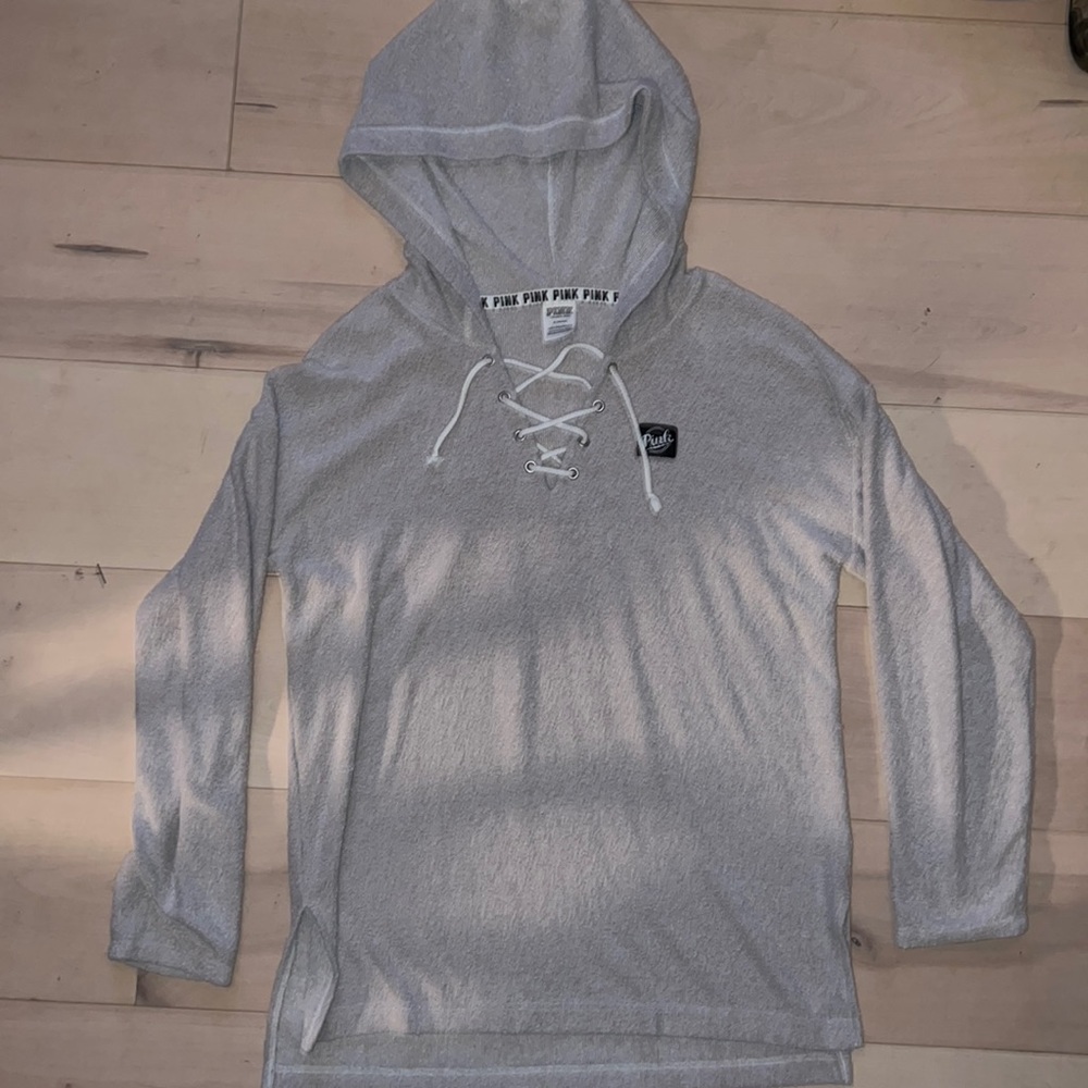 Victoria’s Secret PINK Women’s Hooded Long Sleeve Size M